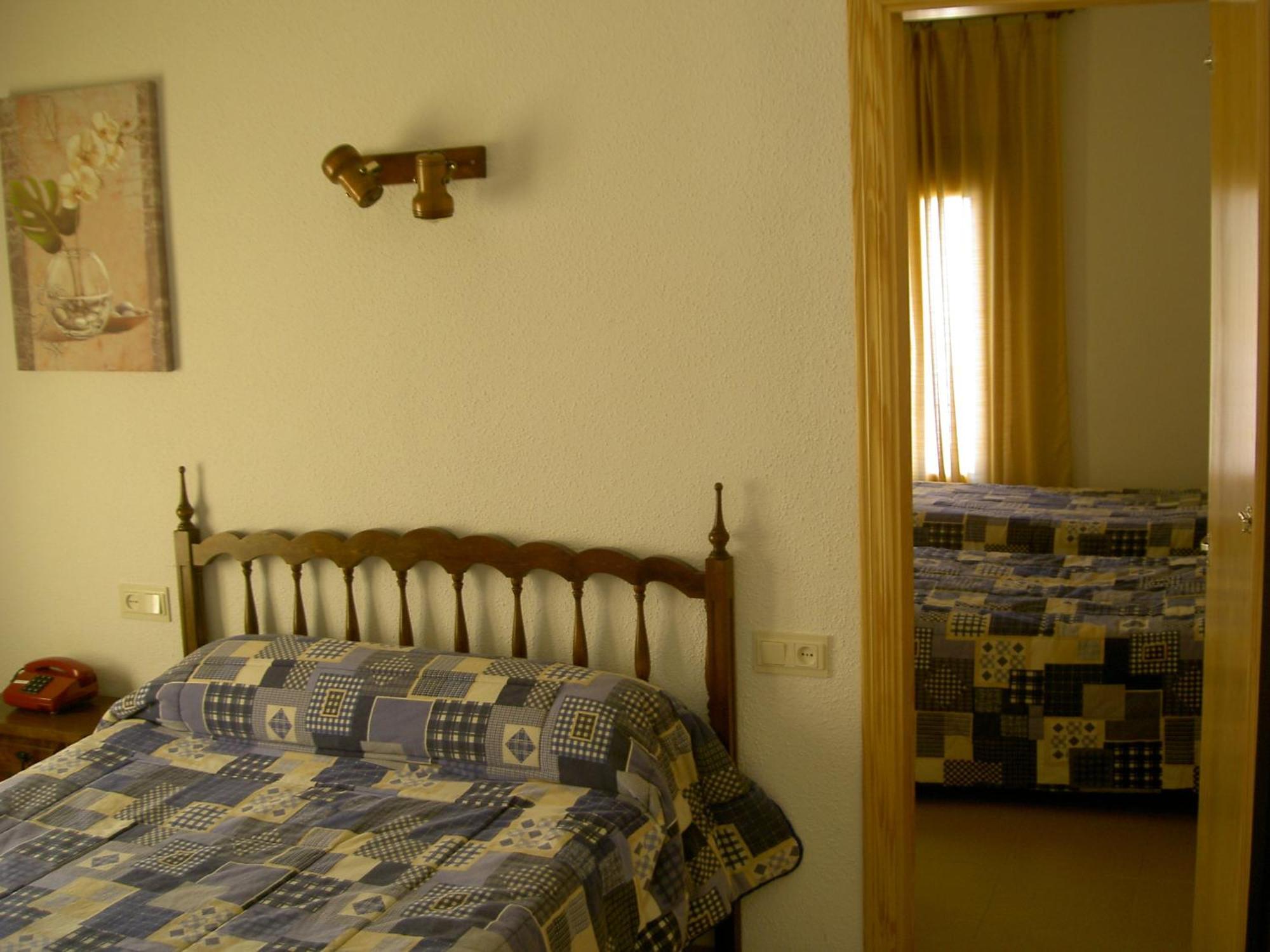 Hotel Álvarez Tuéjar Esterno foto