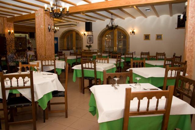 Hotel Álvarez Tuéjar Esterno foto